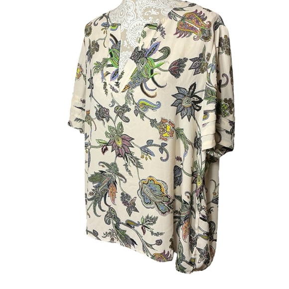 Rachel Zoe 2X Cream Multicolor Floral Paisley Split Neck Short Sleeve Top NWT - Picture 4 of 11